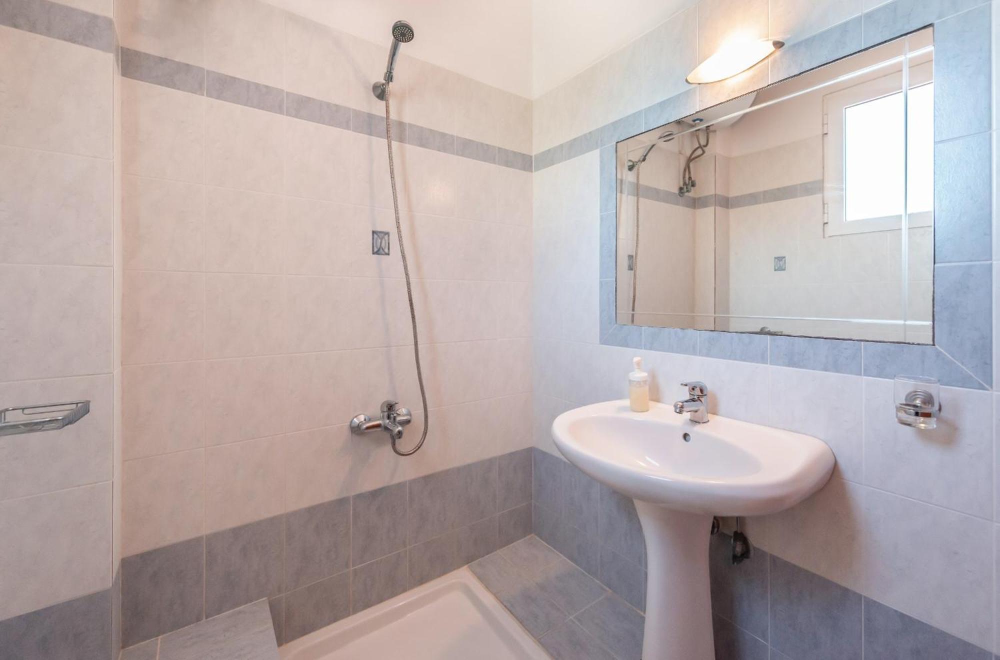 Avesta Apartments - 200M From The Beach Vasilikí Camera foto