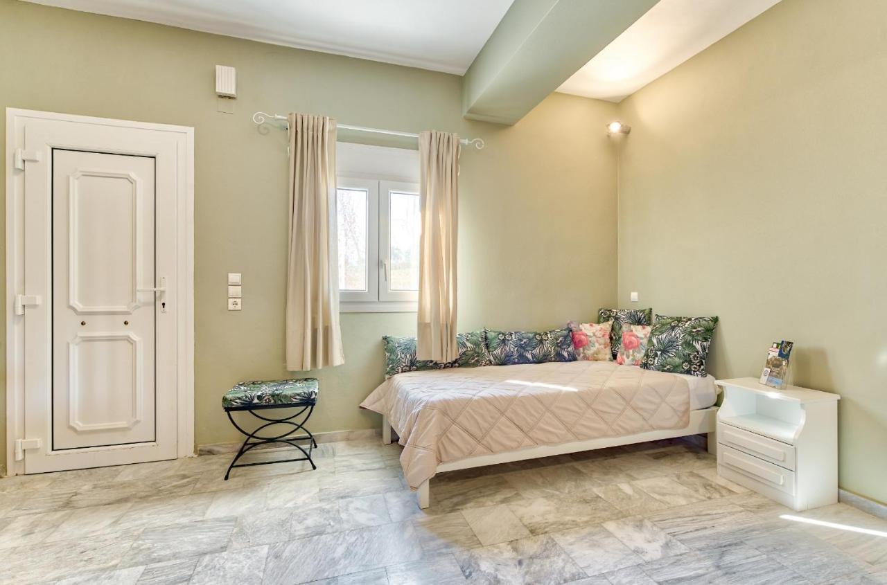 Avesta Apartments - 200M From The Beach Vasilikí Esterno foto